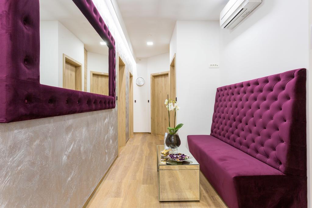Central Pearl By Nono Ban Rooms Split Exterior photo